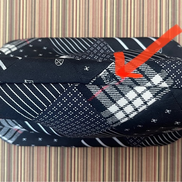 New J.Crew Patchwork Tie Silk Pleated Clutch - Picture 5 of 5